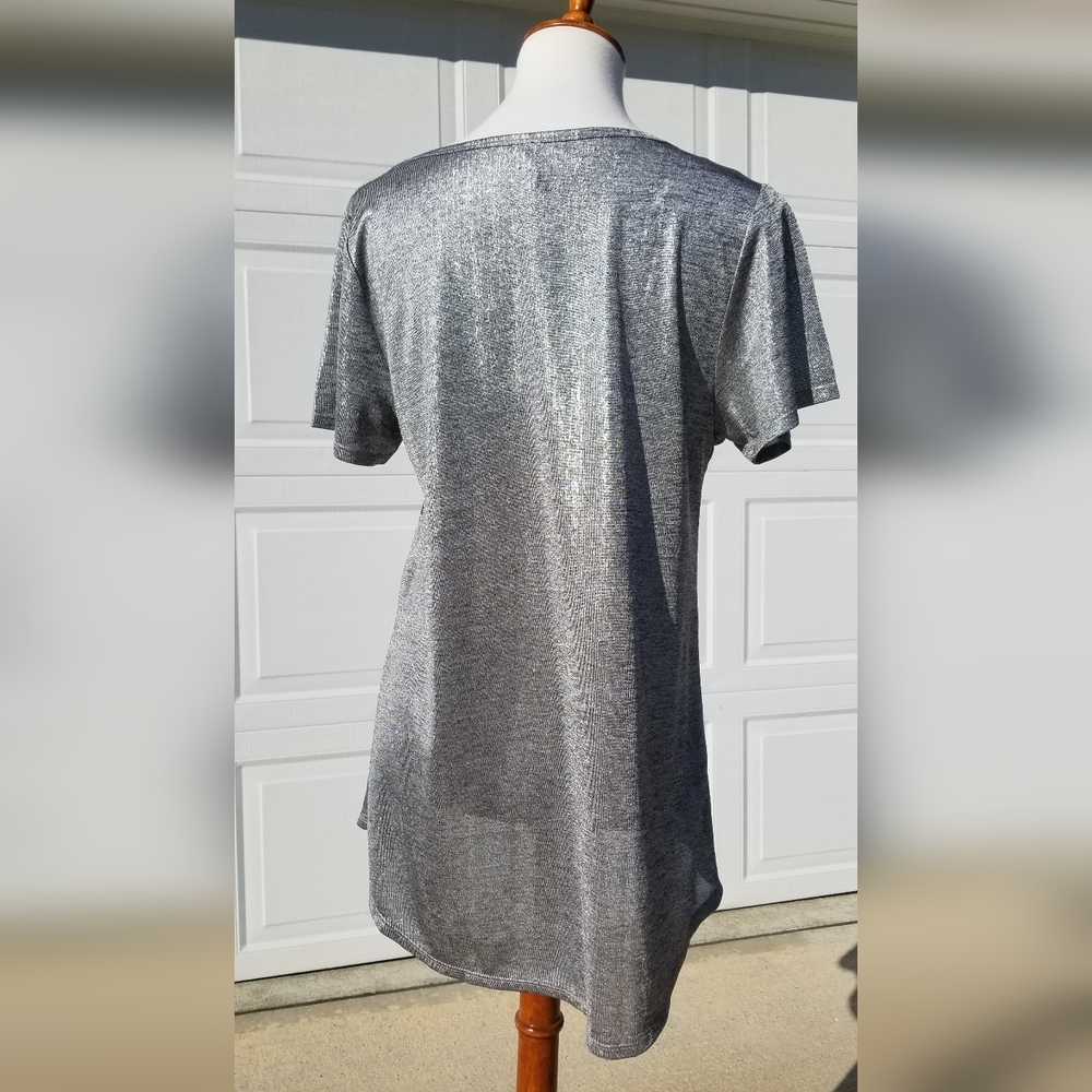 Elegant Silver Classic T - Picture 3 of 4